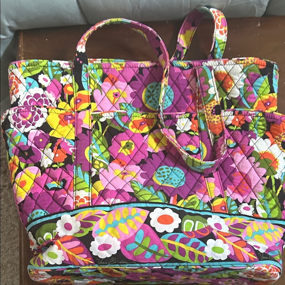 Vera Bradley Vibrant Floral Quilted Tote va va bloom